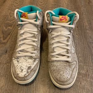 Nike dunk sb high flamingo
